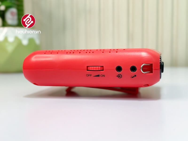 loa trợ giảng takstar e220