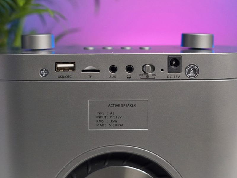 loa karaoke xách tay mini boxt a3 đa dạng cổng kết nối